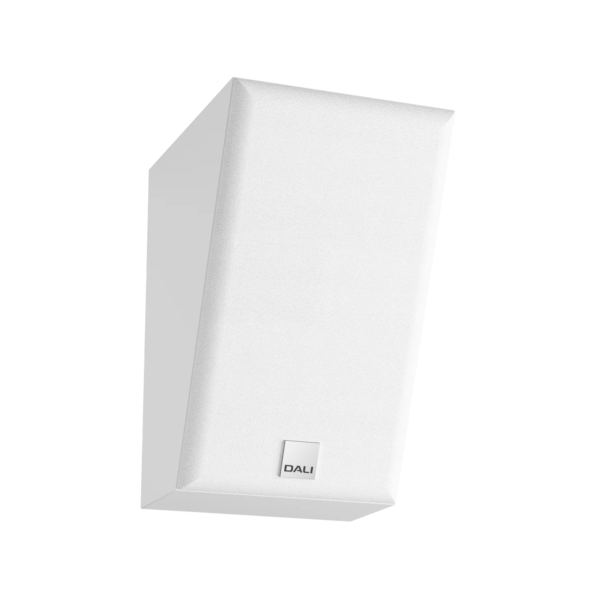 Boxa Dali ALTECO C-1 albă, grilaj frontal vizibil, unghi lateral, ideală pentru sistem Dolby Atmos.