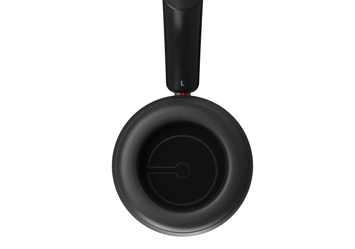 Căști Dali iO-8 Bluetooth, vedere de sus, culoare Iron Black, cupe mari și confortabile, marcaj "L".
