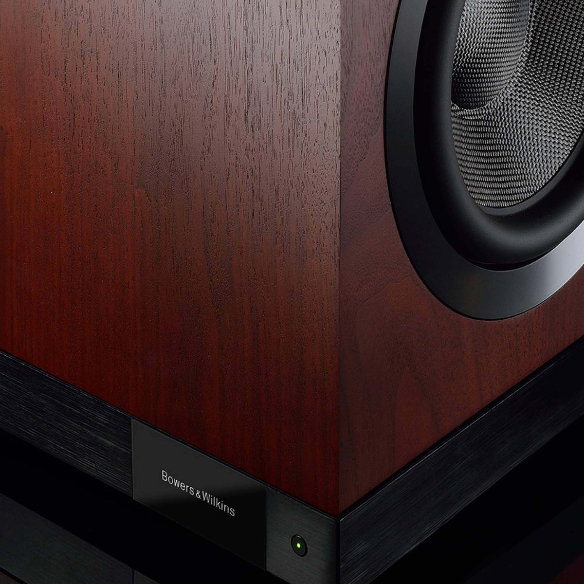 Bowers & Wilkins DB3D Subwoofer Rosenut, imagine oficiala 3.