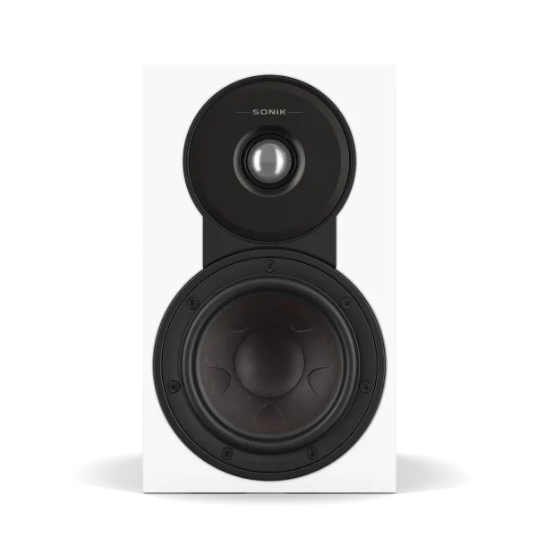 Boxă Dali Sonik 1 albă, vedere frontală, cu tweeter și woofer vizibile pentru sistem audio Hi-Fi.