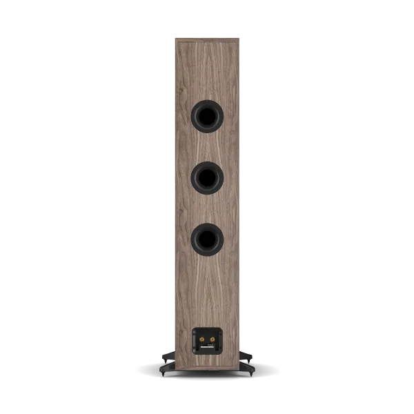 Boxă de podea Dali Sonik 9 culoare nuc, vedere din spate cu trei porturi bass reflex și panou conexiuni.