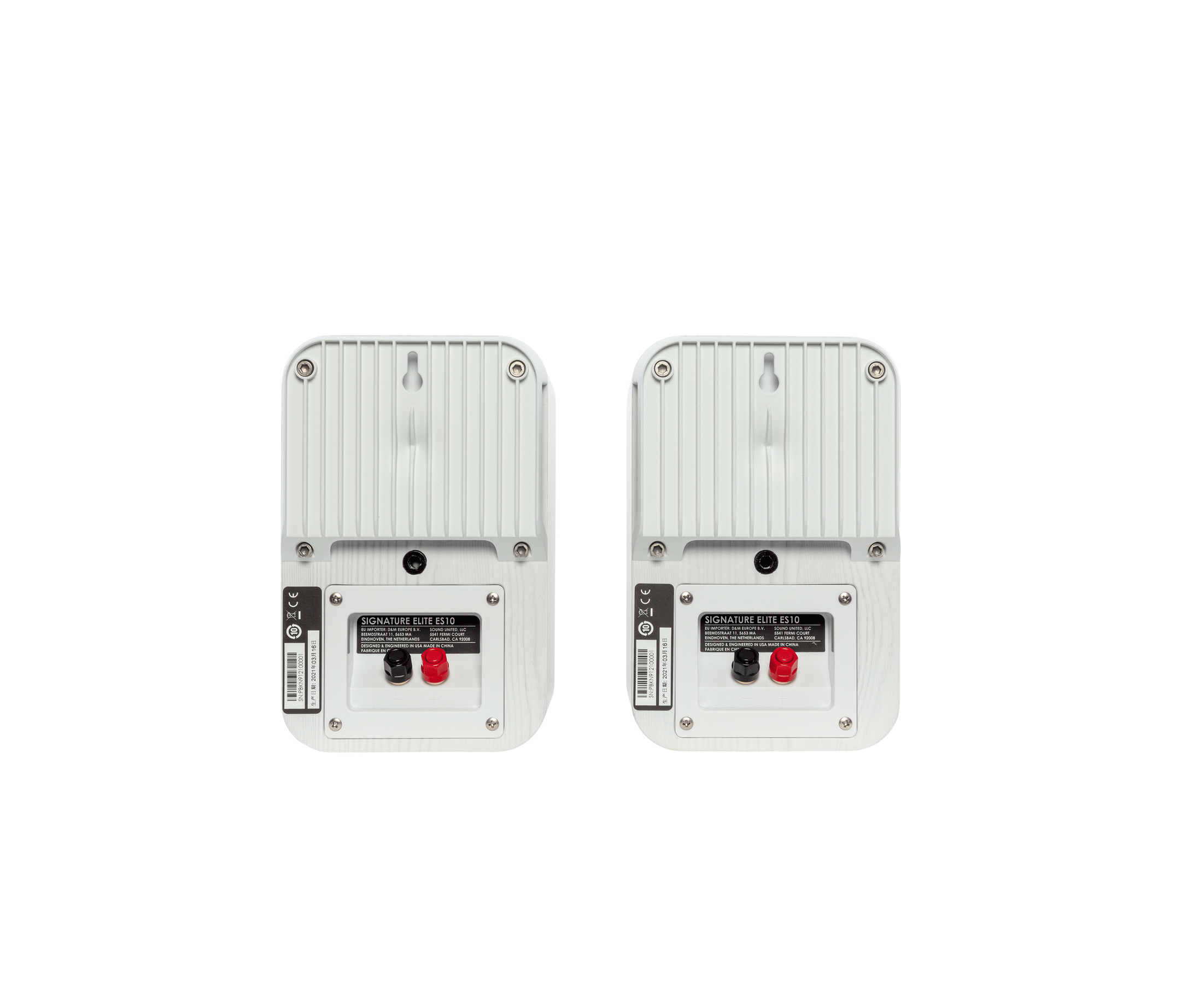 Spatele boxelor Polk Audio Signature Elite ES10, culoare albă, cu conectori roșii și negri vizibili.