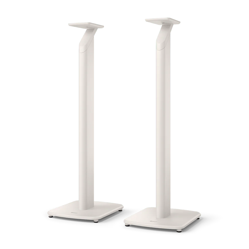 Suporturi albe KEF S1 pentru boxe active KEF LSX II, vedere frontală, bază stabilă și prindere superioară.