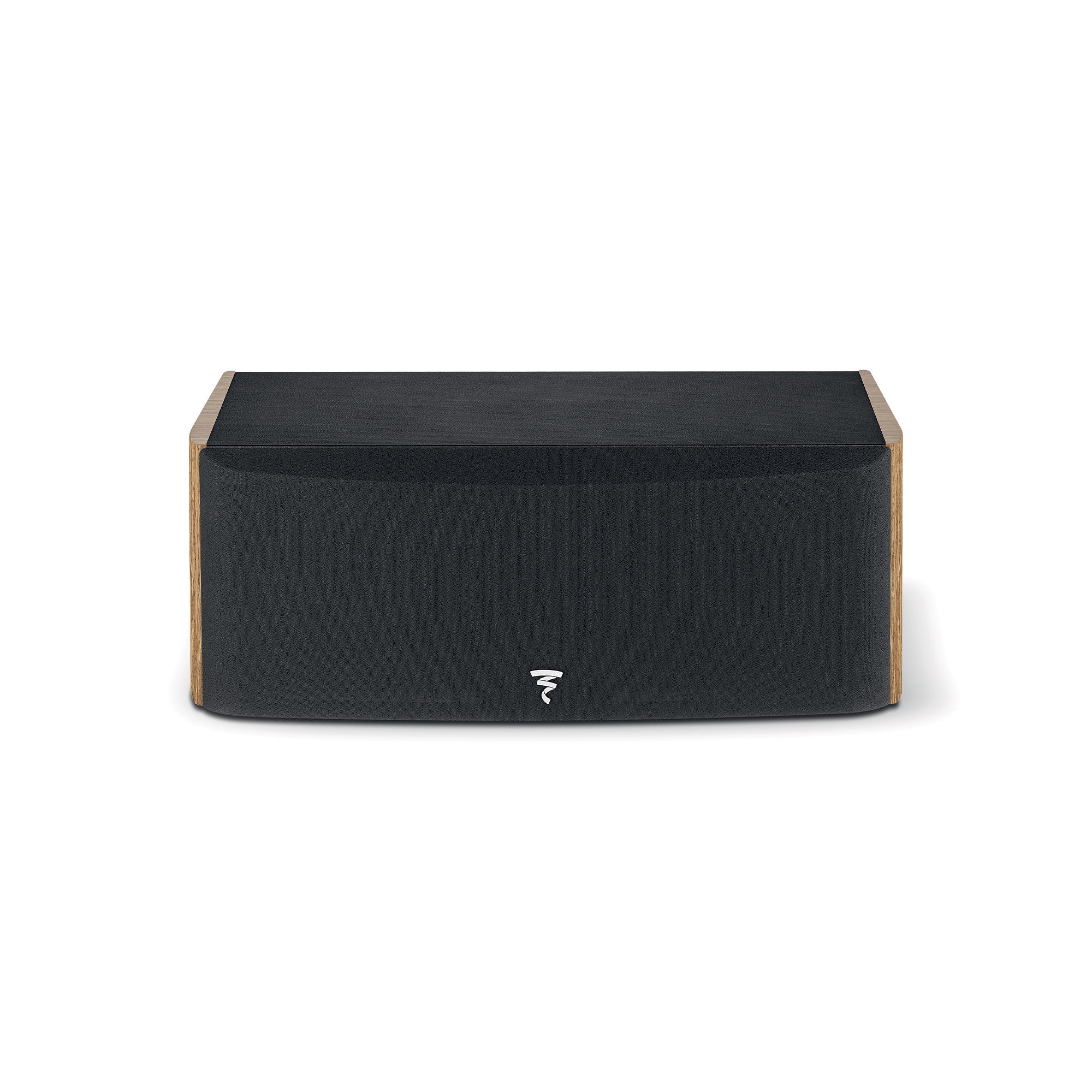 Focal ARIA EVO X CENTER Boxe centru, vedere frontală, culoare nuc, grilaj negru, logo central vizibil.