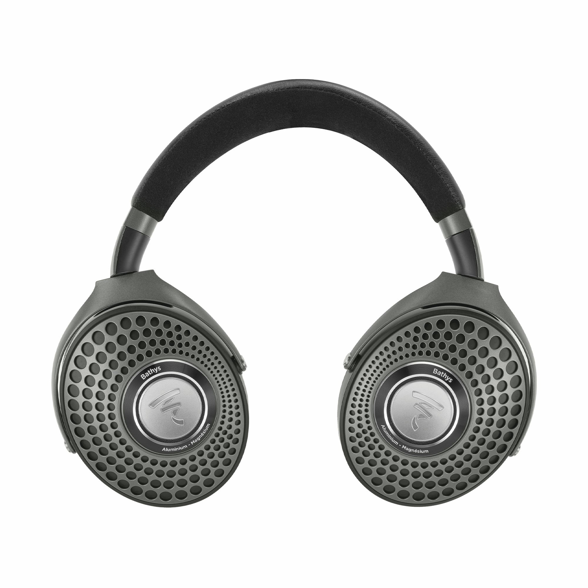 Căști Focal Bathys Bluetooth, vedere frontală, culoare negru mat, cu cupe rotunde și grile metalice.
