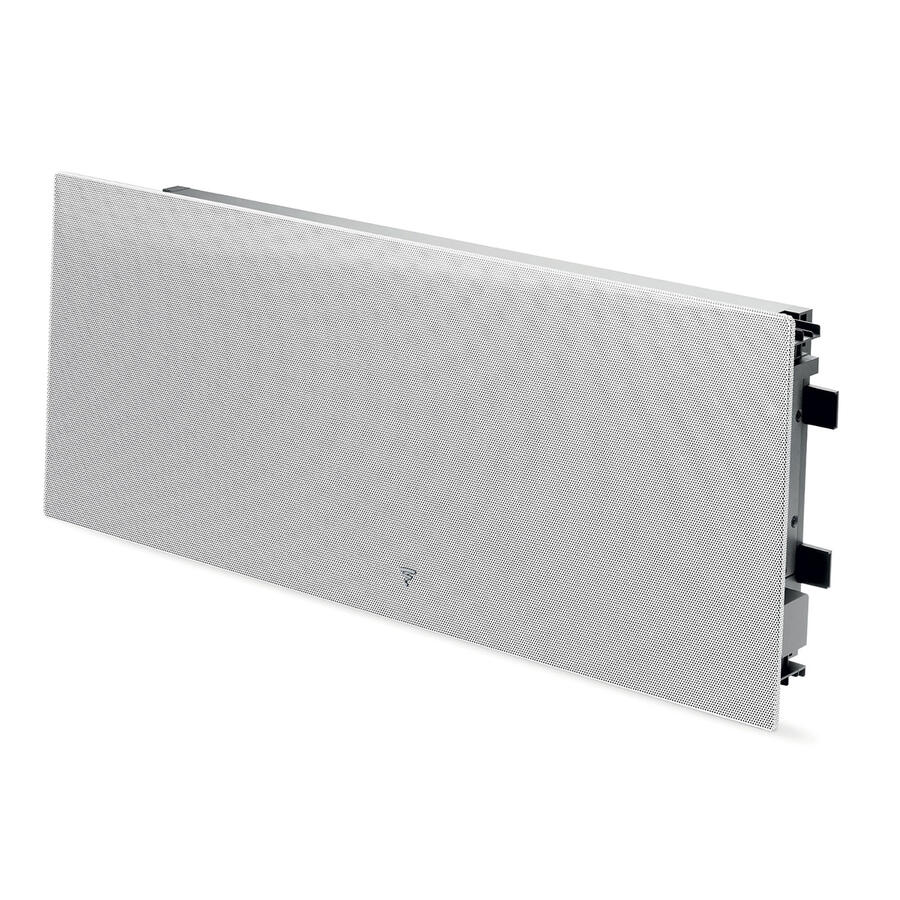 Focal 1000 IW LCR 6 V - boxă instalată discret în perete într-o sală de home cinema