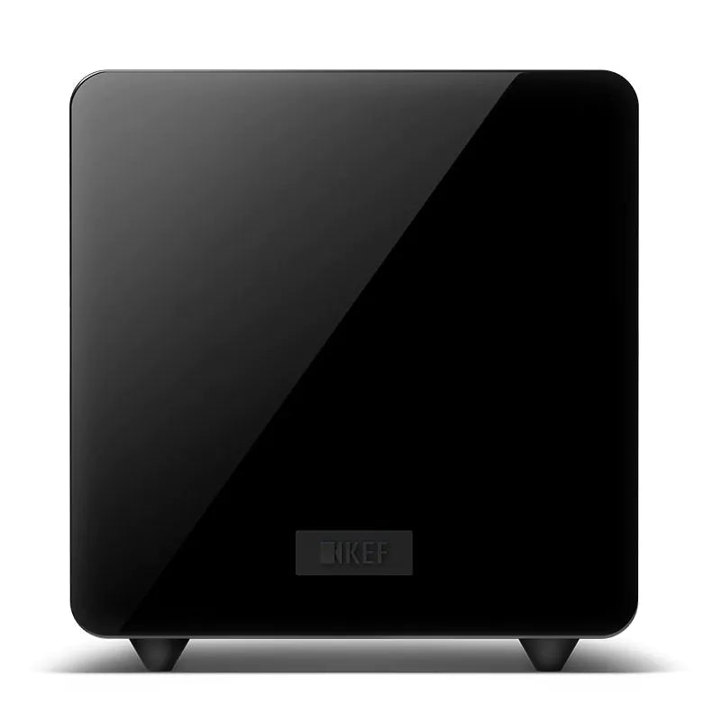 Subwoofer KEF KC92 negru, vedere frontală, panou frontal lucios, logo KEF vizibil, 1000W, 2x23cm.