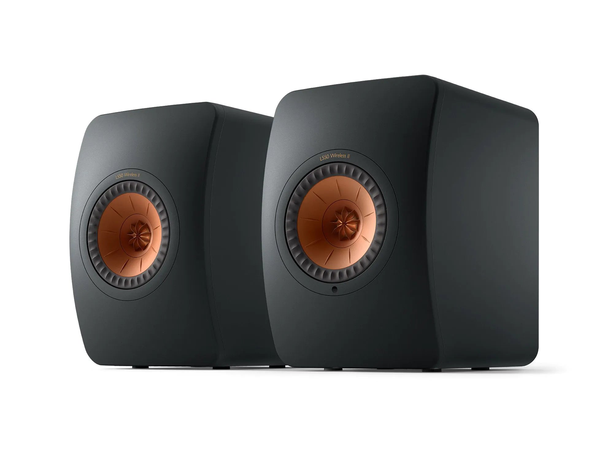 Boxe active KEF LS50 Wireless II culoare Carbon Black, vedere frontală pereche, difuzoare Uni-Q vizibile.