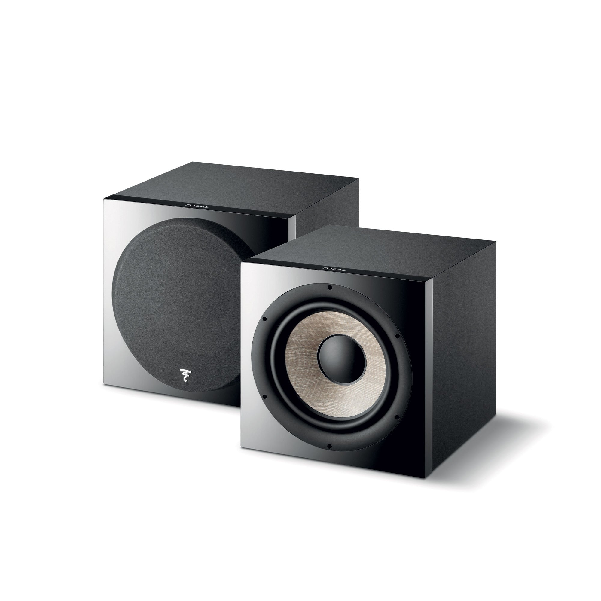Subwoofer Focal SUB 1000F, vedere frontală și laterală, negru, grilă detașabilă, difuzor vizibil.