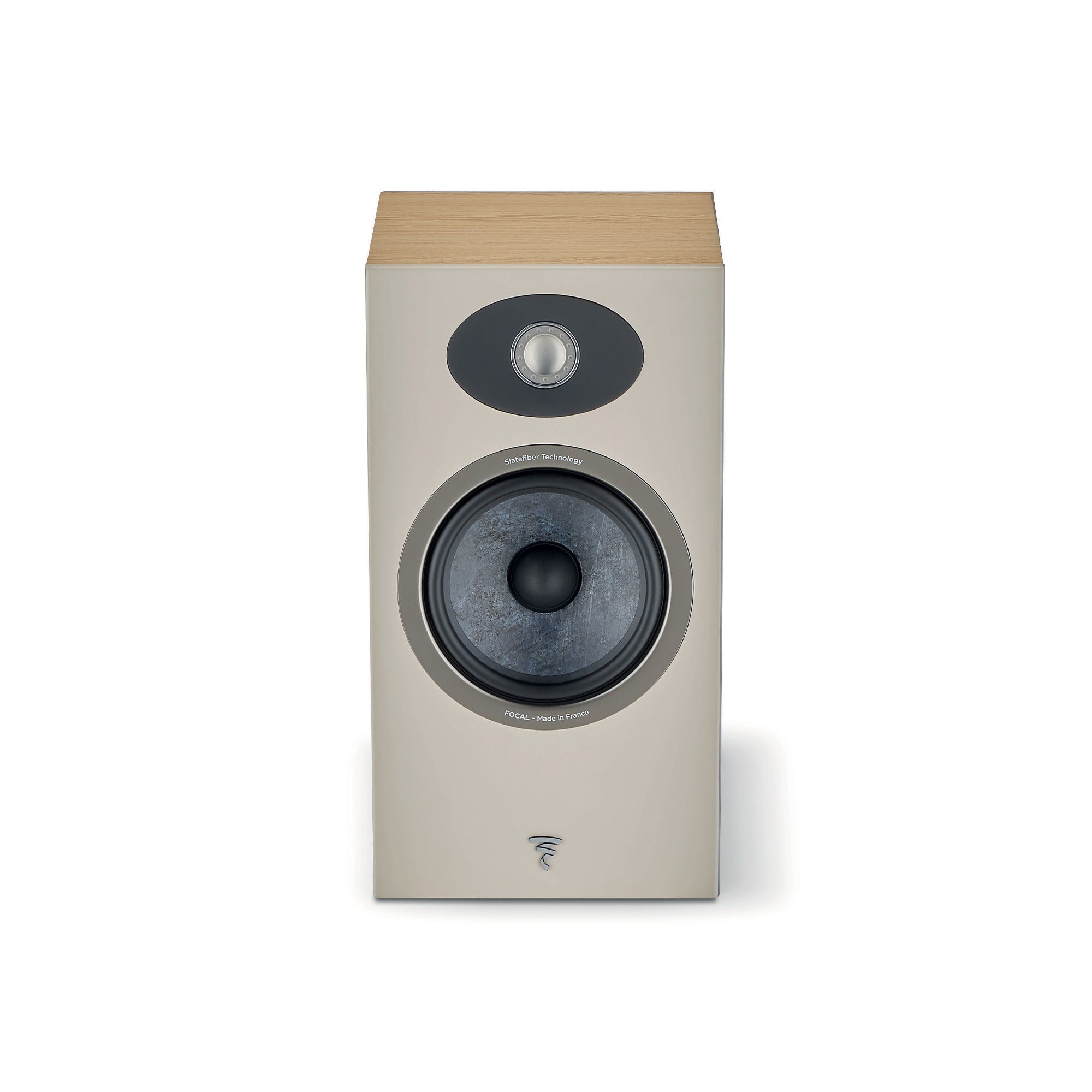Boxa Focal Theva N1, față, finisaj alb. Vizibil tweeter și woofer central. Ideală pentru home theater.