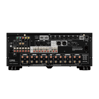 Spatele receptorului AV Yamaha RX-A8A negru, afișând multiple porturi HDMI, RCA și conexiuni de boxe.
