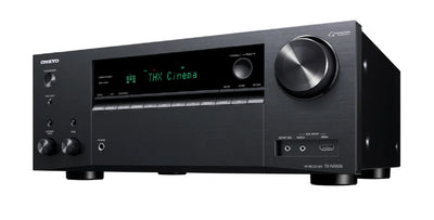 Receiver AV Onkyo TX-NR696 negru, vedere frontală-dreapta, afișaj THX Cinema, butoane, HDMI, AUX.