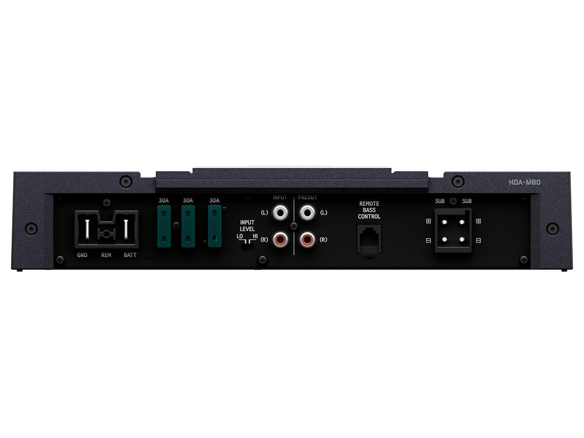 Alpine HDA-M80 – panoul de comenzi de pe partea superioară, cu filtre HP/LP și reglaj gain