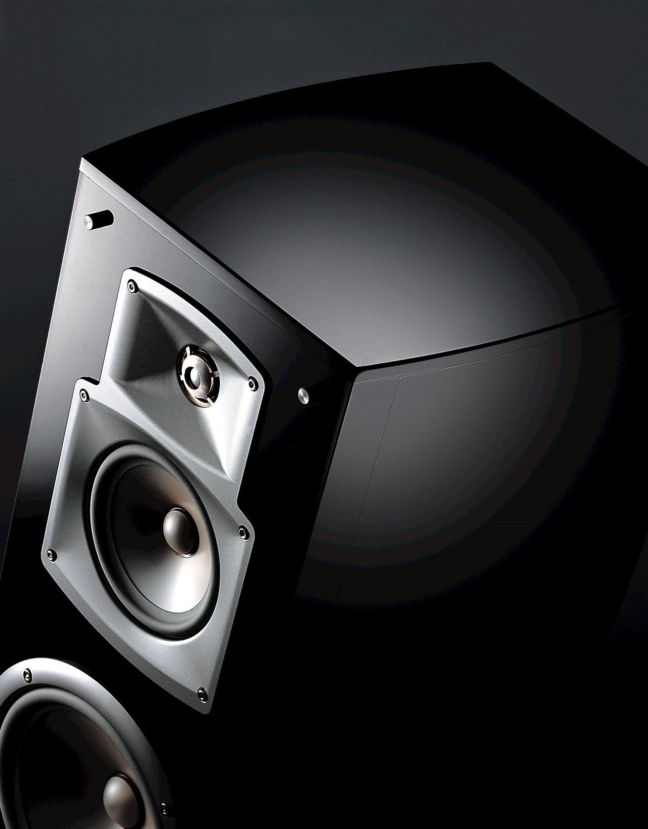 Yamaha NS-777 Boxe de podea, vedere de sus, negru, detalii tweeter și woofer evidențiate.