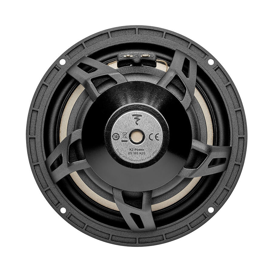 Grila din aluminiu inclusă în setul Focal ES 165 K2S