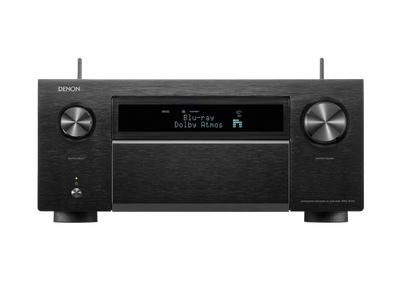 Denon AVC-A1H Receiver AV, vedere frontală, culoare neagră, afișaj digital central, butoane volum mari.