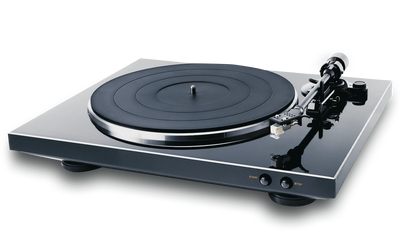 Denon DP-300F Pick-Up Black, imagine oficială.