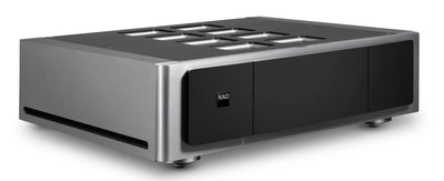Amplificator stereo NAD M23, vedere frontală din dreapta, carcasă negru-argintiu, grile superioare vizibile.
