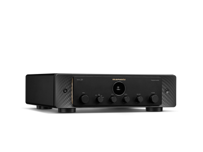 Amplificator Marantz Model 30 negru, vedere din studio, unghi dreapta. Panou frontal cu butoane control.