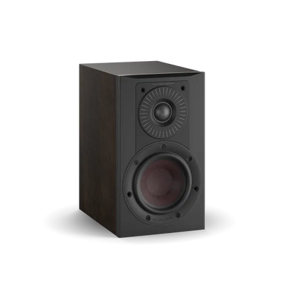 Boxa Dali OPTICON 1 MK2, culoare tobacco oak, vedere frontală, cu difuzor de bas și tweeter vizibile.