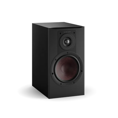 Boxa Dali OPTICON 2 MK2, culoare Black Ash, vedere frontală, difuzor mare și tweeter vizibile.