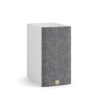 Boxa Dali OPTICON 2 MK2, culoare alb satin, cu grilaj gri vizibil din față. Ideală pentru home theater.