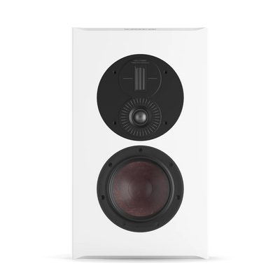 Boxa Dali OPTICON LCR MK2, față alb satin, două difuzoare vizibile: tweeter și woofer maro.