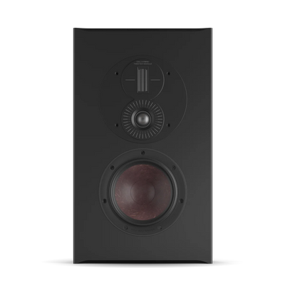 Boxa Dali OPTICON LCR MK2, vedere frontală, culoare tobacco oak, cu tweeter și woofer vizibile.