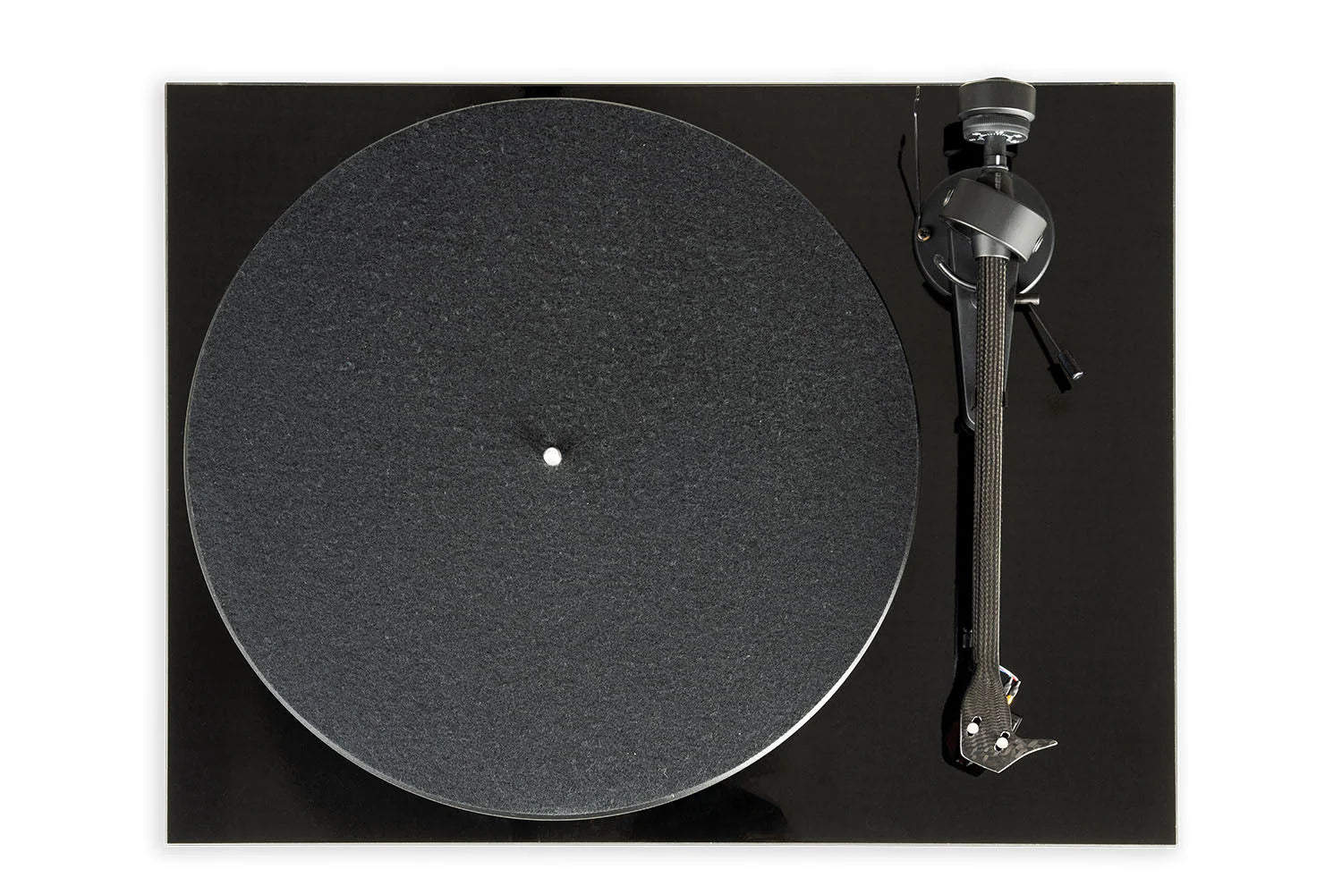 Pick-up Pro-Ject Debut E Carbon Phono 2M Red, vedere de sus, finisaj negru lucios, braț carbon vizibil.