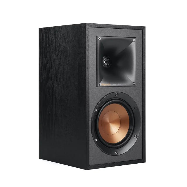 Boxă Klipsch R-51M neagră, unghi lateral față, cu tweeter Tractrix și woofer cu con de cupru vizibil.