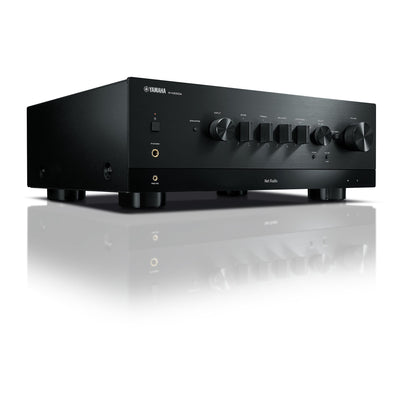 Yamaha R-N1000A Receiver AV negru, vedere stânga-față. Prezintă butoane de control și intrare pentru căști.