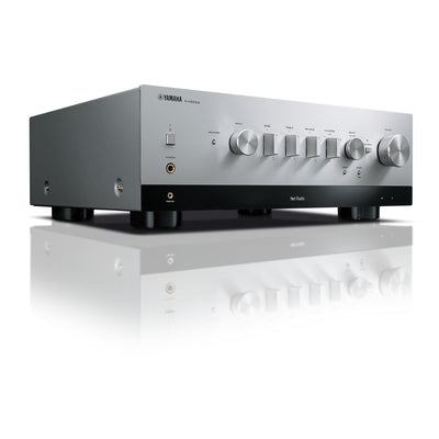Yamaha R-N1000A Receiver AV, vedere din stânga față, argintiu, butoane control volum, ton, intrare.