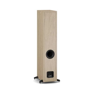 Boxă de podea Dali Sonik 7 culoare stejar natural, vedere spate cu port bass reflex și conectori audio.