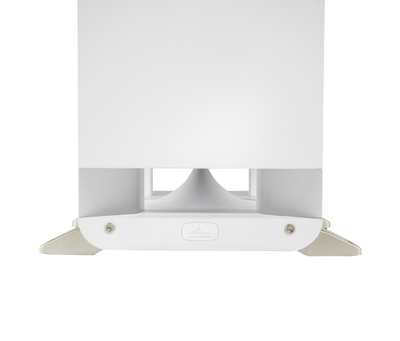 Polk Audio Signature Elite ES50 alb, vedere de jos. Detalii Power Port și suport stabil pentru podea.