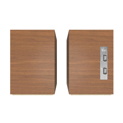 Boxe active Klipsch The Nines culoare walnut, vedere de sus, cu panou de control metalic vizibil.