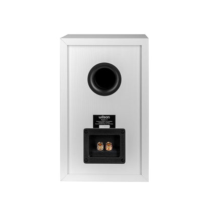 Spatele boxei Wilson Raptor 3 White, cu port bass reflex și conectori pentru cabluri, detalii tehnice vizibile.