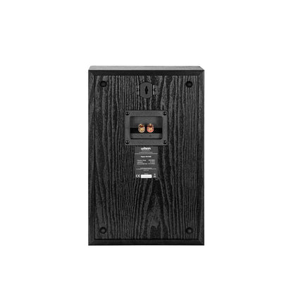 Spatele boxei Wilson Raptor ON-WALL negru, arată conectorii și suportul de montare pe perete.