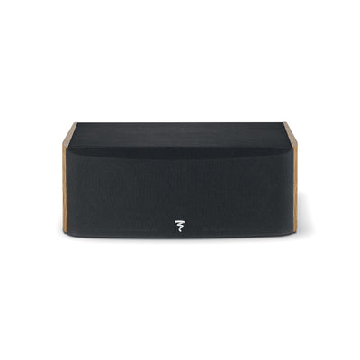 Focal ARIA EVO X CENTER Boxe centru, vedere frontală, culoare nuc, grilaj negru, logo central vizibil.