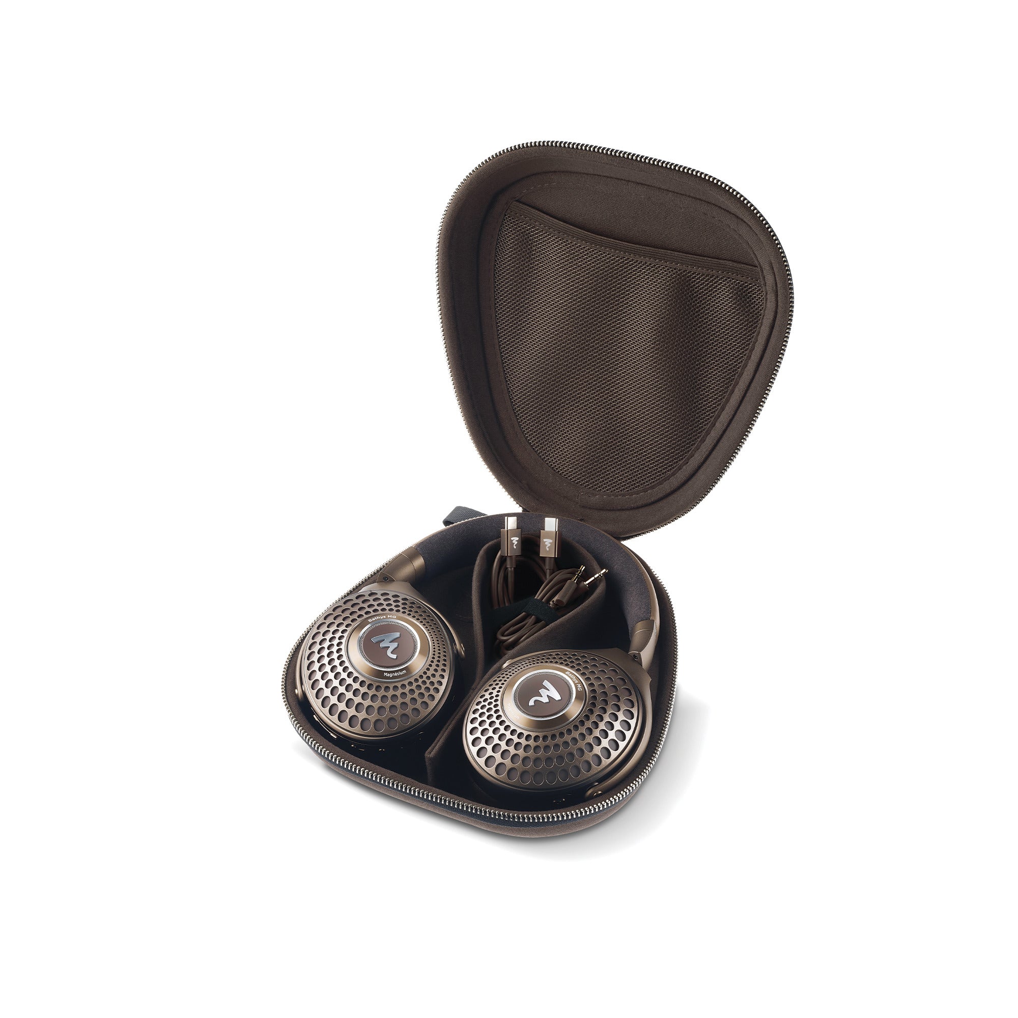 Focal Bathys MG Casti Brown, imagine oficială.