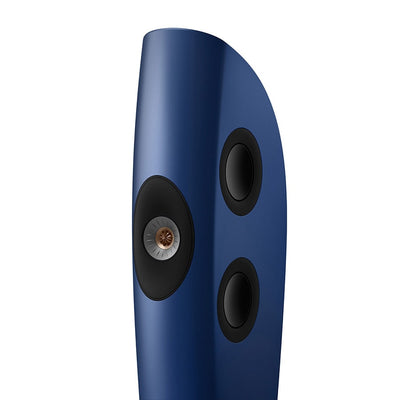 Boxe de podea KEF Blade Two Meta finisaj Frosted Blue / Blue, fotografie oficială KEF 
