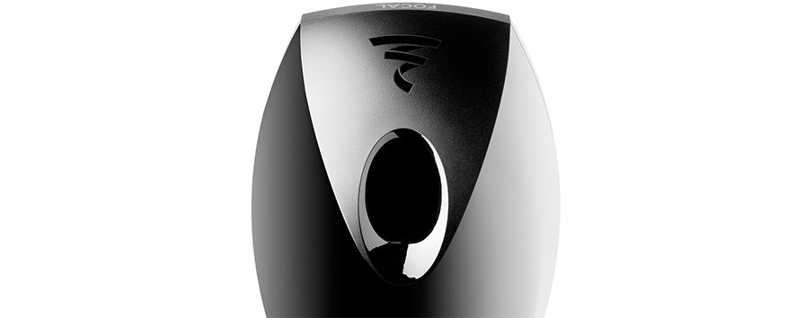 Focal Sib Evo Dolby Atmos, boxa frontală cu difuzorul orientat spre tavan, vedere de sus.