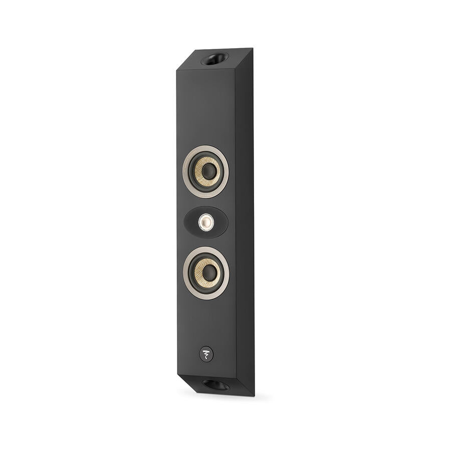 Focal On Wall 301 boxă aparentă de perete – vedere frontală cu grilă