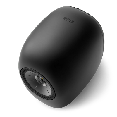 KEF LS Luxe Eclipse Black, vedere de sus a cabinetului sculptat.
