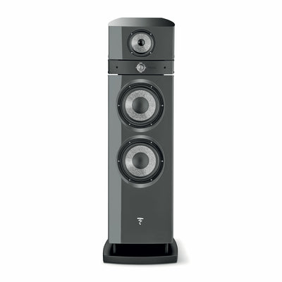 Boxă Focal Maestro Utopia Evo, vedere frontală, culoare gri, trei difuzoare vizibile, logo Focal jos.