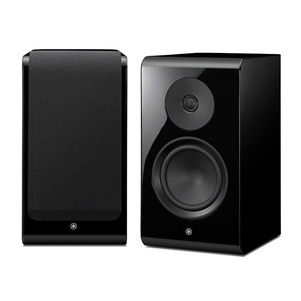 Yamaha NS-800A Boxe de raft negre, vedere frontală. Prezintă difuzorul și tweeterul expuse pe o boxă.