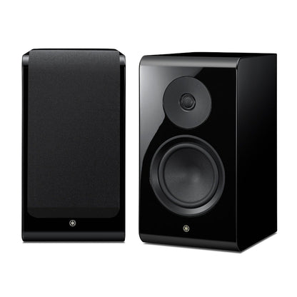 Yamaha NS-800A Boxe de raft negre, vedere frontală. Prezintă difuzorul și tweeterul expuse pe o boxă.