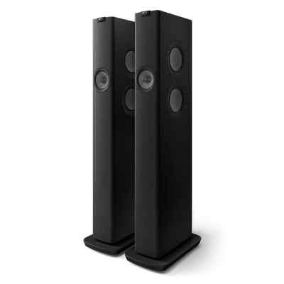 Boxe active KEF LS60 negre, vedere frontală și laterală, cu difuzoare Uni-Q și woofere vizibile pe lateral.