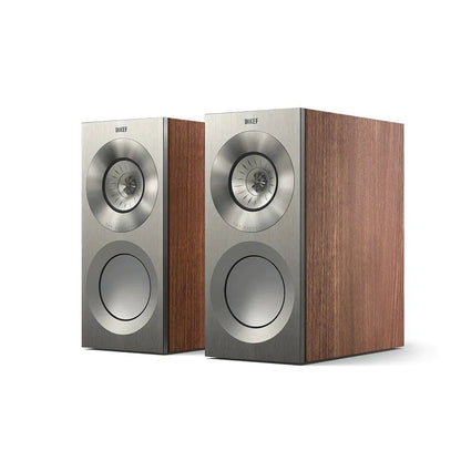 Boxe KEF Reference 1 Meta r15_1_1, vedere frontală, finisaj lemn, difuzoare Uni-Q și woofer vizibile.
