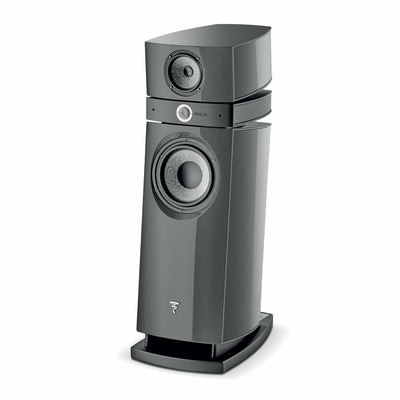 Focal Scala Utopia Evo Boxe de podea, vedere din unghi de 34°, culoare gri, difuzoare vizibile frontal.